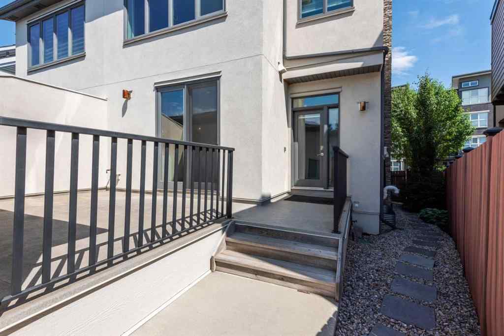MLS® A2262928 - 112 Burma Star Road SW in Currie Barracks Calgary, Residential