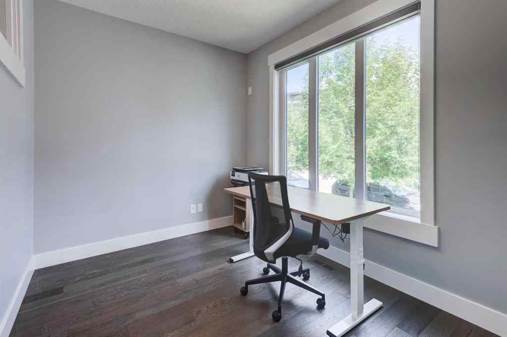 MLS® A2262928 - 112 Burma Star Road SW in Currie Barracks Calgary, Residential