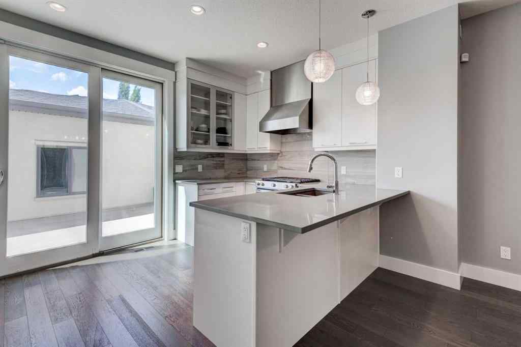 MLS® A2262928 - 112 Burma Star Road SW in Currie Barracks Calgary, Residential