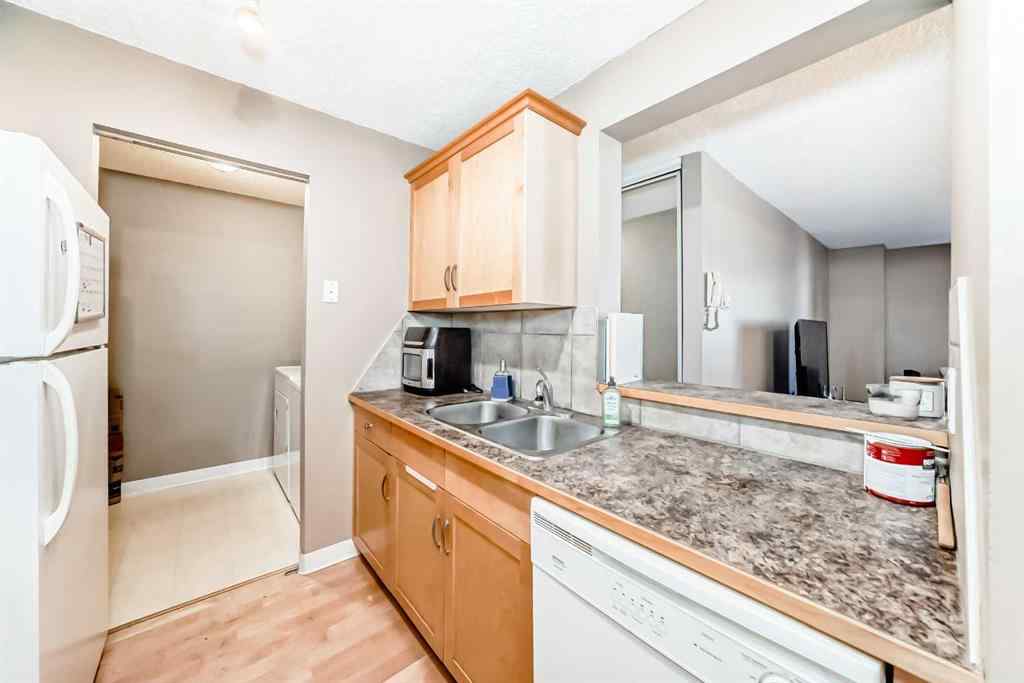 MLS® A2262929 - Unit #3207 13045 6 Street SW in Canyon Meadows Calgary, Residential