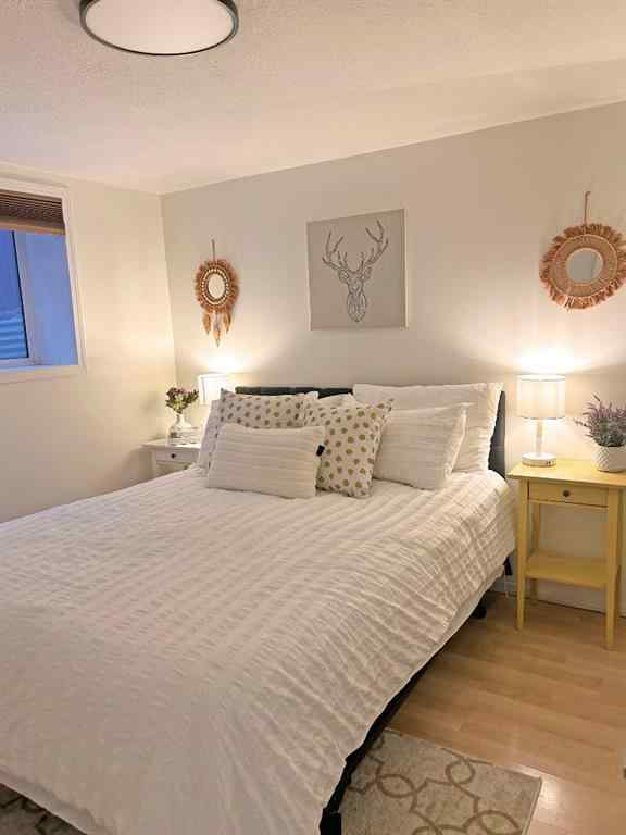 MLS® A2262938 - 35 Fairview Drive SE in Fairview Calgary, Residential