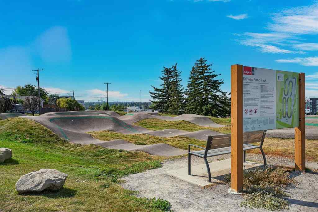 MLS® A2262938 - 35 Fairview Drive SE in Fairview Calgary, Residential