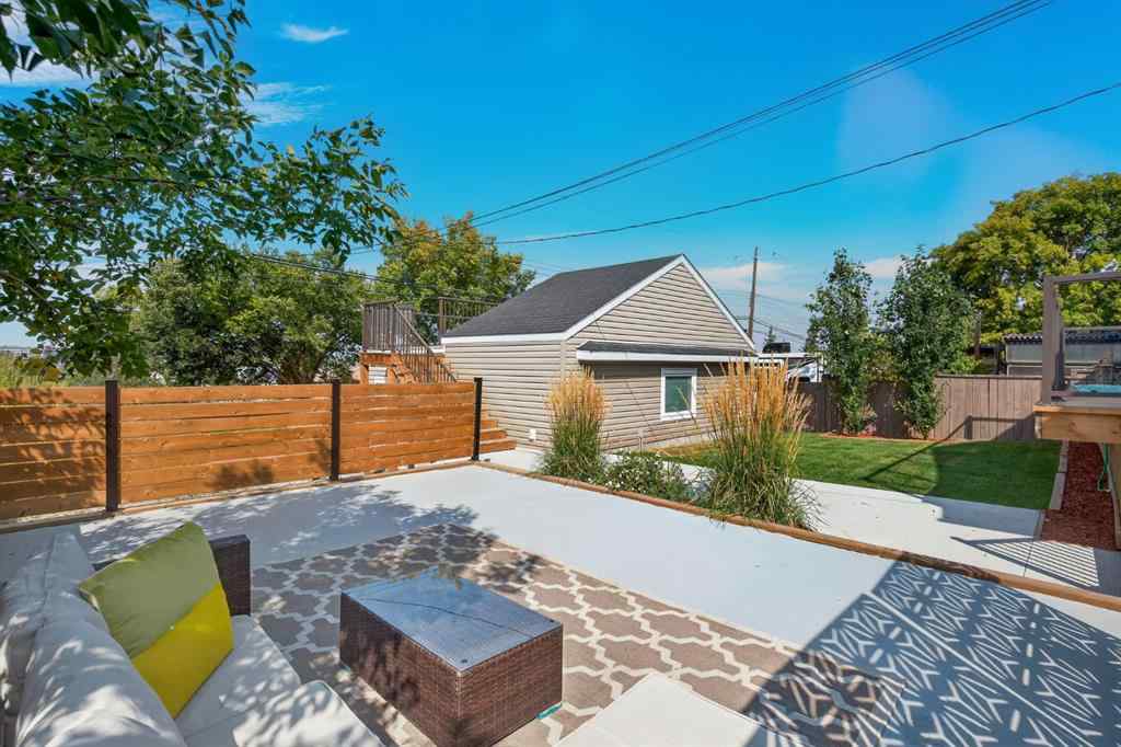 MLS® A2262938 - 35 Fairview Drive SE in Fairview Calgary, Residential