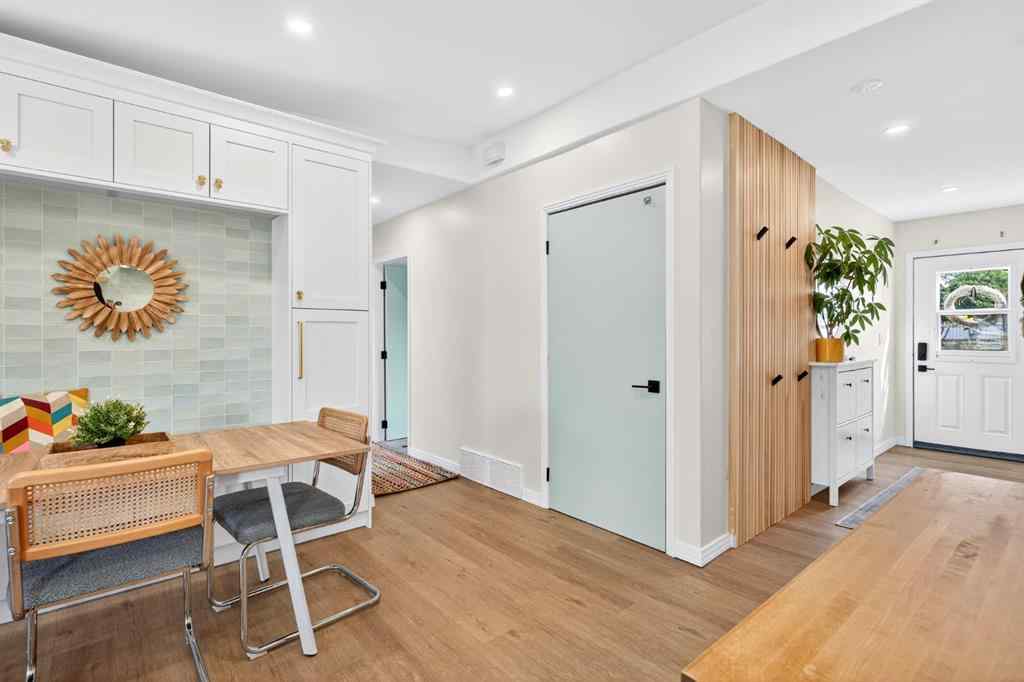 MLS® A2262938 - 35 Fairview Drive SE in Fairview Calgary, Residential