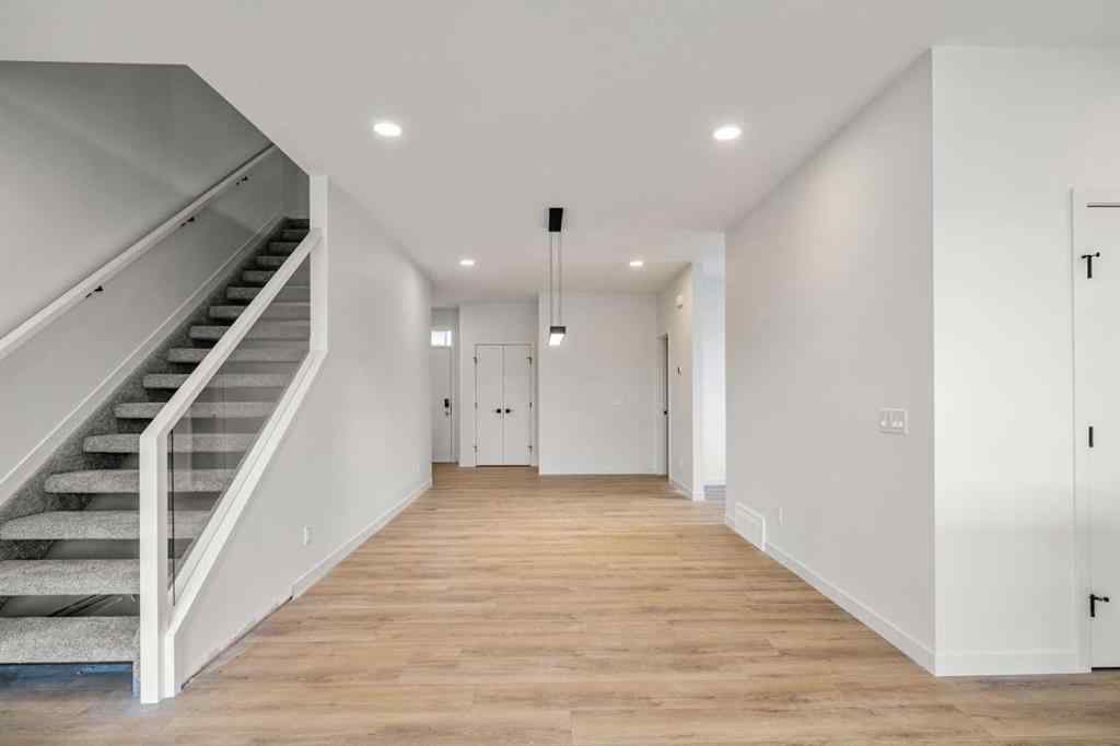 MLS&reg; # A2262943 - 47 Heritage Heath   in NONE Cochrane, Residential Open Houses