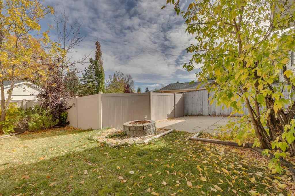 MLS® A2262950 - 108 Sunbank Way SE in Sundance Calgary, Residential