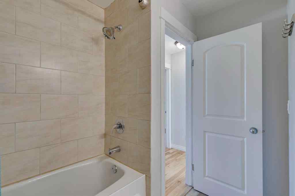 MLS® A2262950 - 108 Sunbank Way SE in Sundance Calgary, Residential