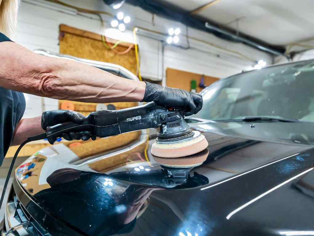 MLS® A2262951 - 677B South Railway Street SE in SE Hill Medicine Hat, Commercial