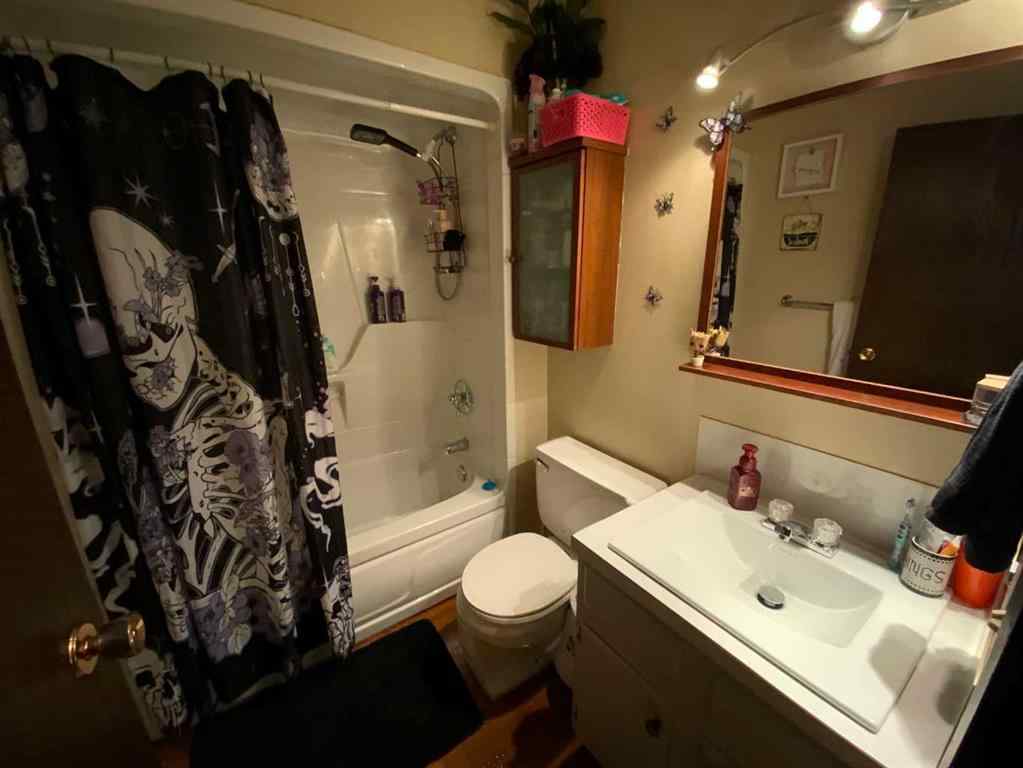 MLS® A2262954 - 441 4 Avenue SE in NONE Three Hills, Residential