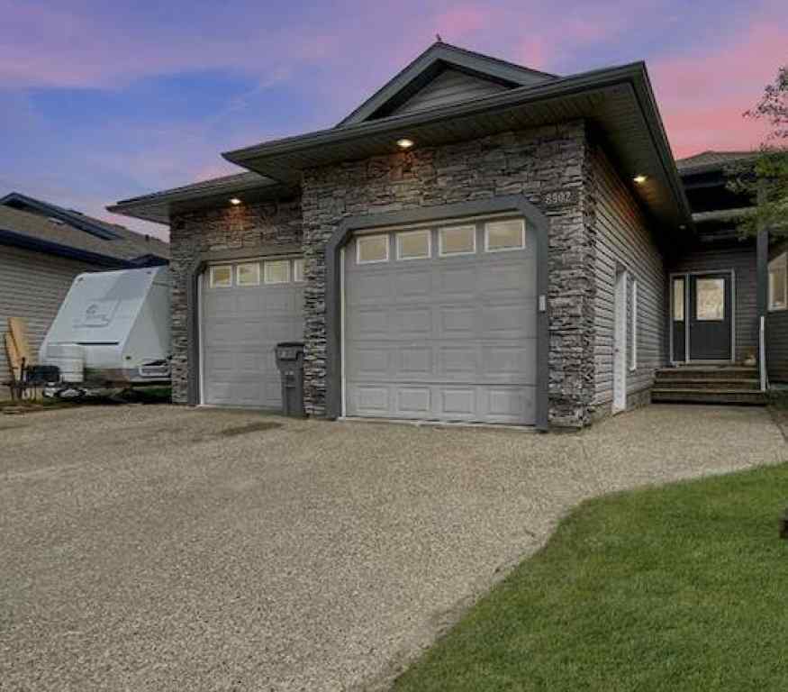 MLS® A2262958 - 8902 131 Avenue  in Crystal Lake Estates Grande Prairie, Residential