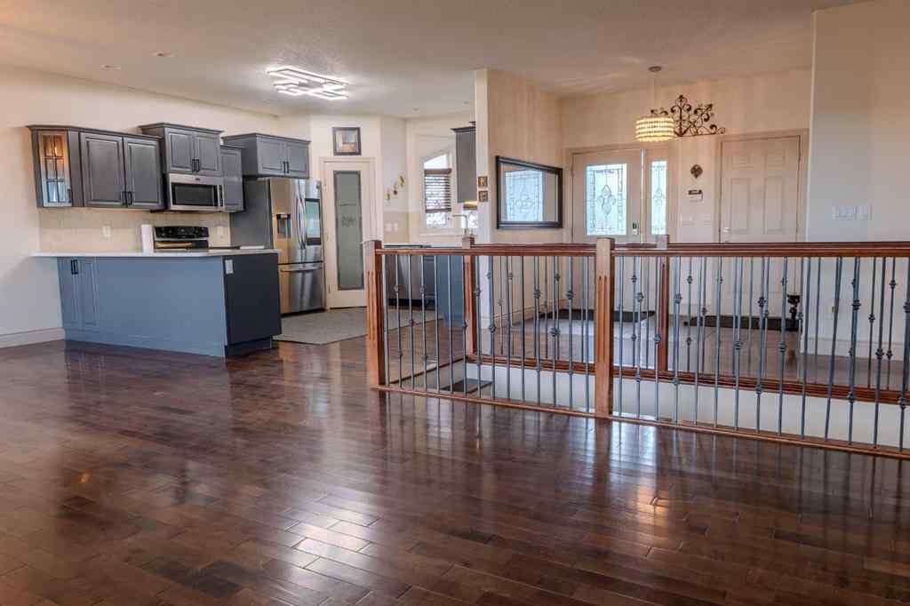 MLS® A2262958 - 8902 131 Avenue  in Crystal Lake Estates Grande Prairie, Residential