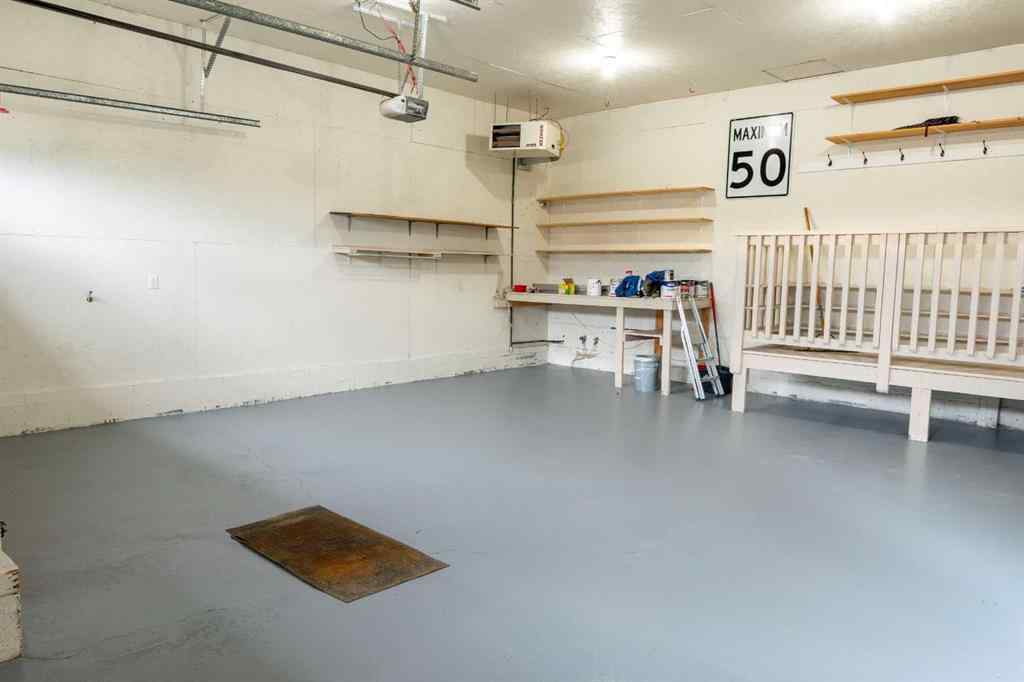 MLS® A2262958 - 8902 131 Avenue  in Crystal Lake Estates Grande Prairie, Residential