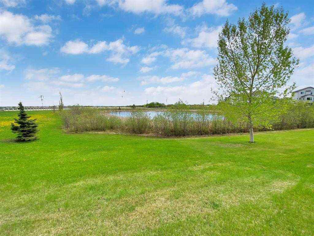 MLS® A2262958 - 8902 131 Avenue  in Crystal Lake Estates Grande Prairie, Residential
