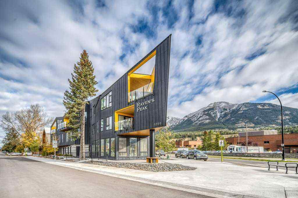 MLS® A2262962 - Unit #101 1200 2nd Avenue  in Teepee Town Canmore, Commercial