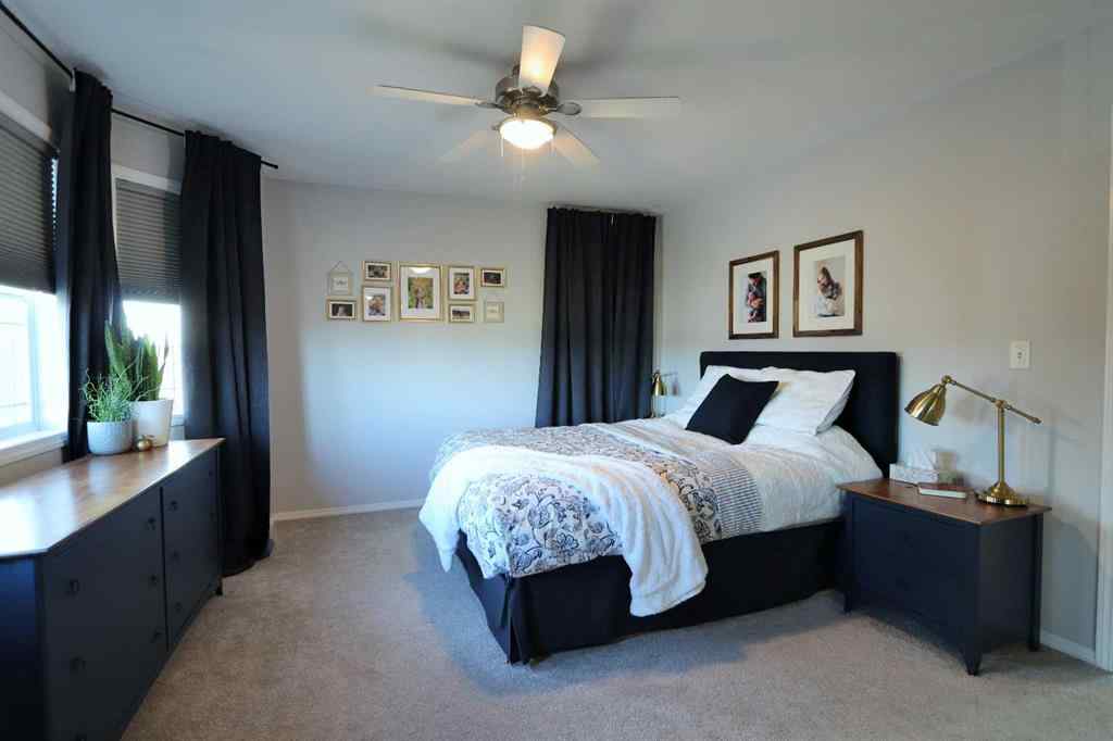 MLS® A2262964 - 4949 Westbrooke Road  in Valley Ridge Blackfalds, Residential