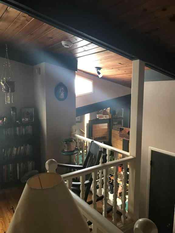 MLS® A2262969 - 3506 40 Avenue SW in Rutland Park Calgary, Residential