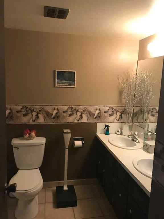 MLS® A2262969 - 3506 40 Avenue SW in Rutland Park Calgary, Residential