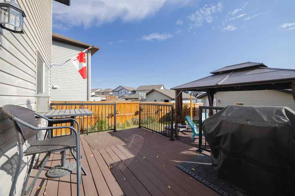 MLS® A2262970 - 47 Luxstone Point SW in Luxstone Airdrie, Residential