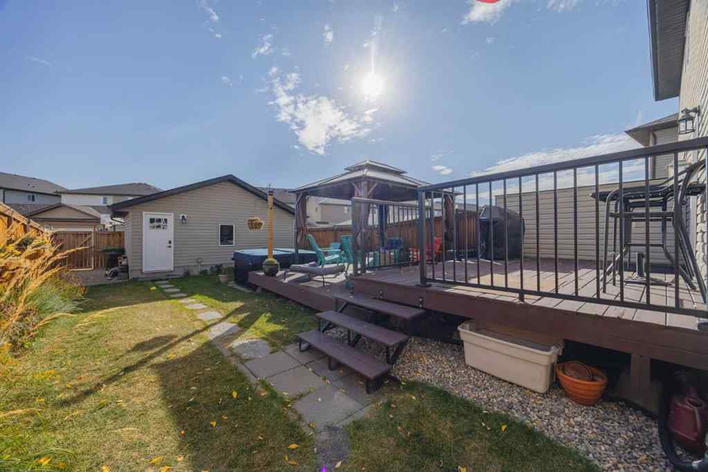 MLS® A2262970 - 47 Luxstone Point SW in Luxstone Airdrie, Residential