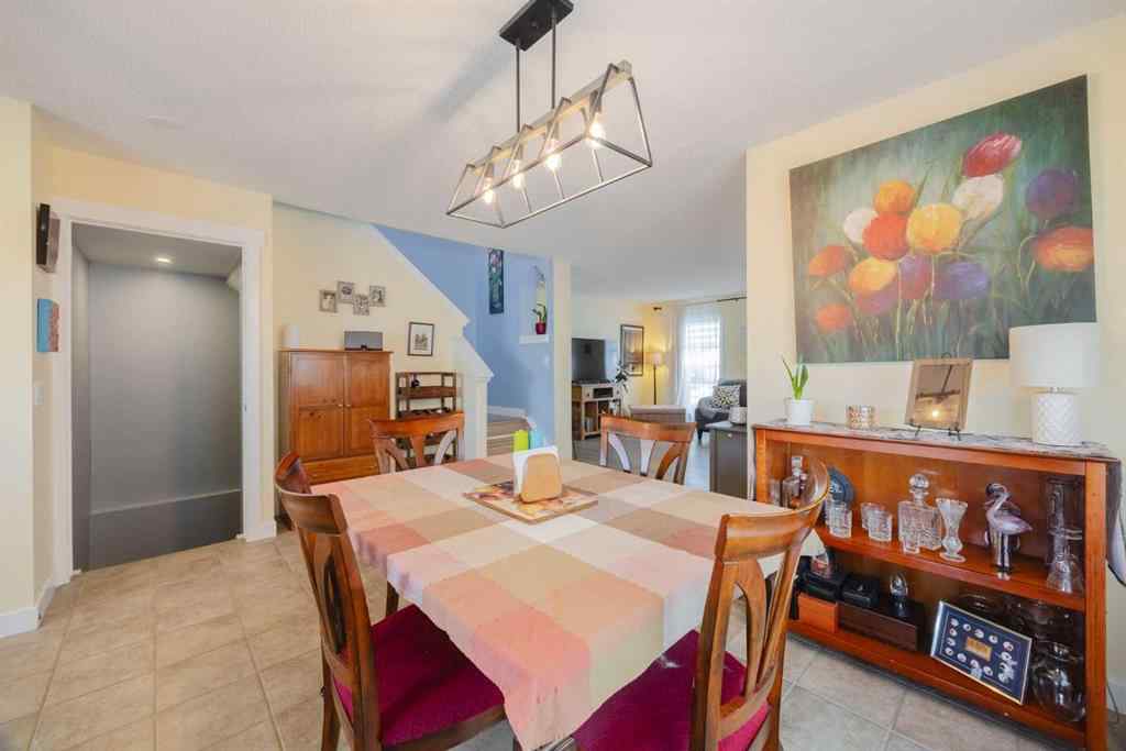 MLS® A2262970 - 47 Luxstone Point SW in Luxstone Airdrie, Residential