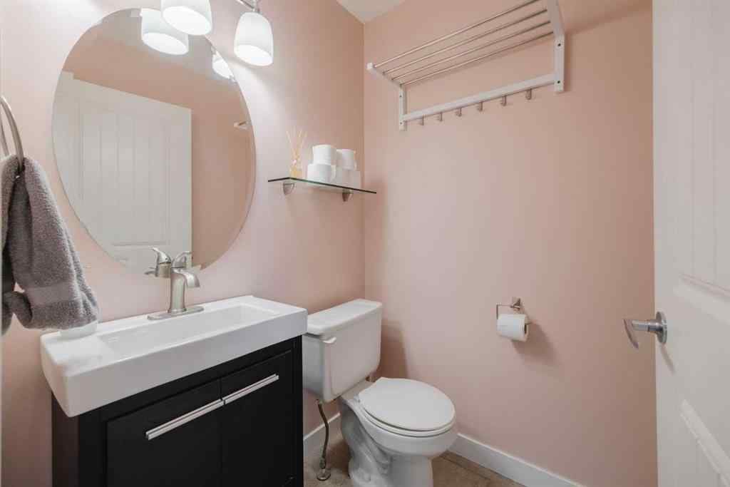 MLS® A2262970 - 47 Luxstone Point SW in Luxstone Airdrie, Residential