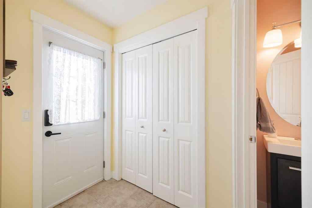 MLS® A2262970 - 47 Luxstone Point SW in Luxstone Airdrie, Residential