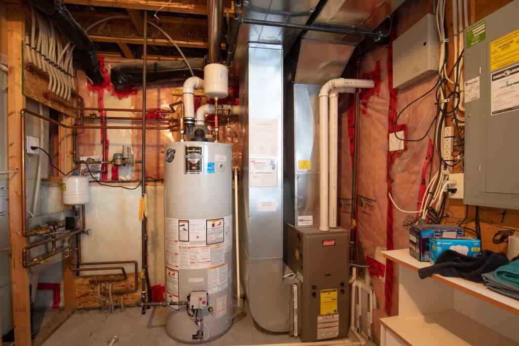 MLS® A2262981 - 130 Larsen Crescent  in Lonsdale Red Deer, Residential