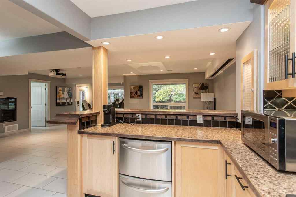 MLS® A2262988 - 7206 61 Street  in Rocky Mtn House Rocky Mountain House, Residential