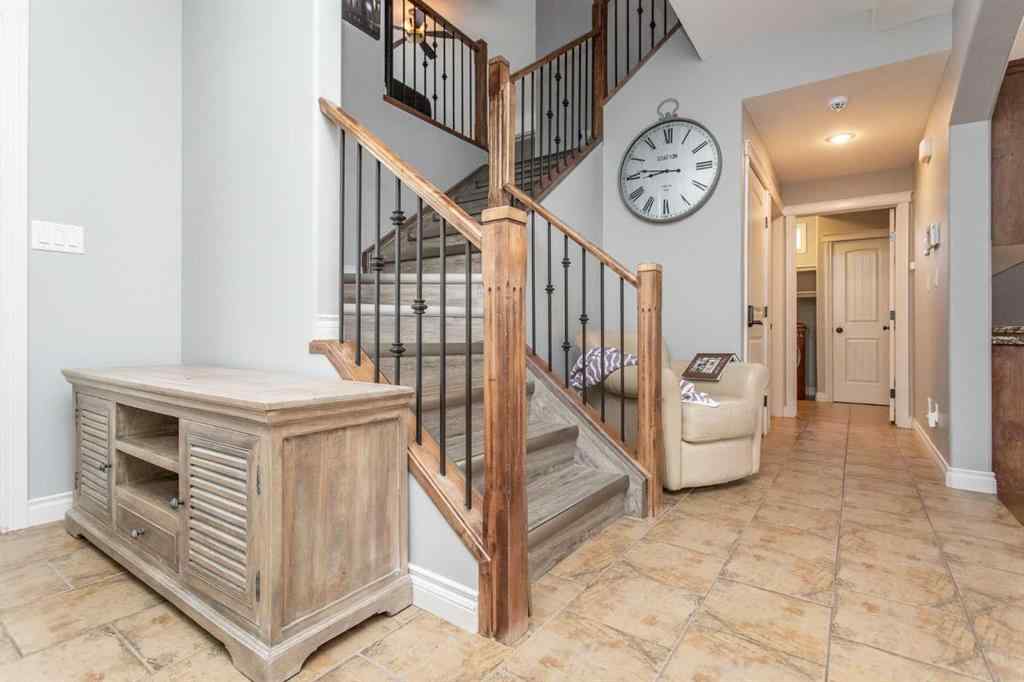 MLS® A2262988 - 7206 61 Street  in Rocky Mtn House Rocky Mountain House, Residential