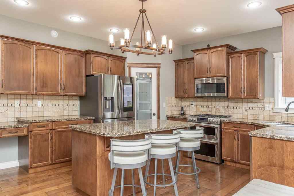 MLS® A2262988 - 7206 61 Street  in Rocky Mtn House Rocky Mountain House, Residential