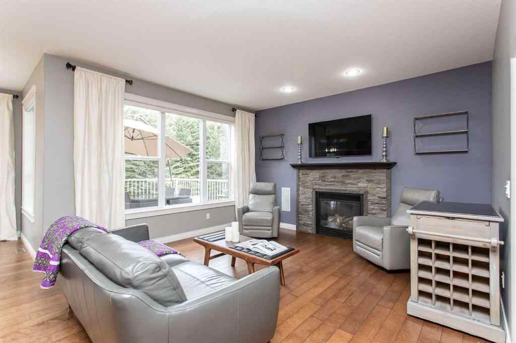 MLS® A2262988 - 7206 61 Street  in Rocky Mtn House Rocky Mountain House, Residential