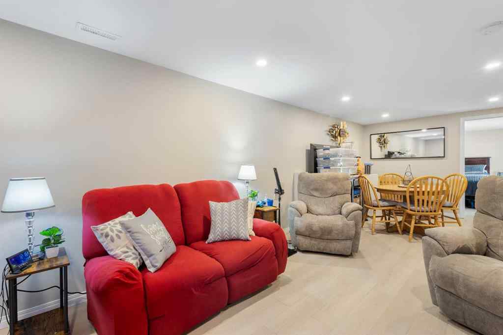 MLS® A2262989 - 4612 Fortune Road SE in Forest Heights Calgary, Residential