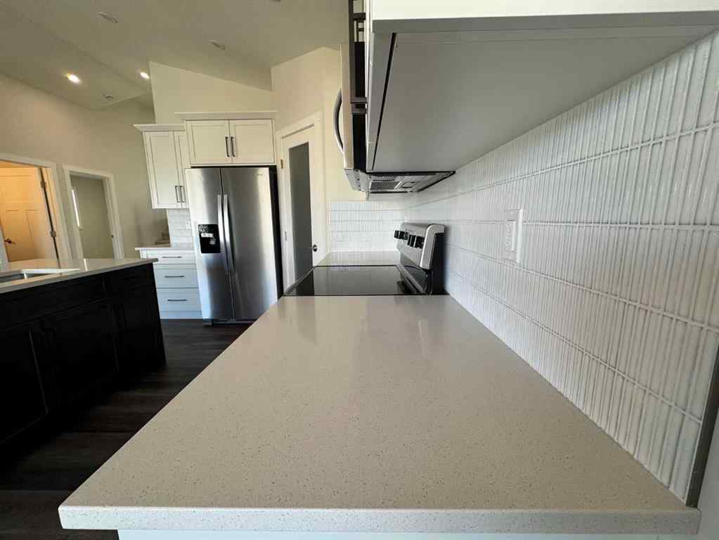 MLS® A2262993 - 21 Vermont Close  in Valley Ridge Blackfalds, Residential