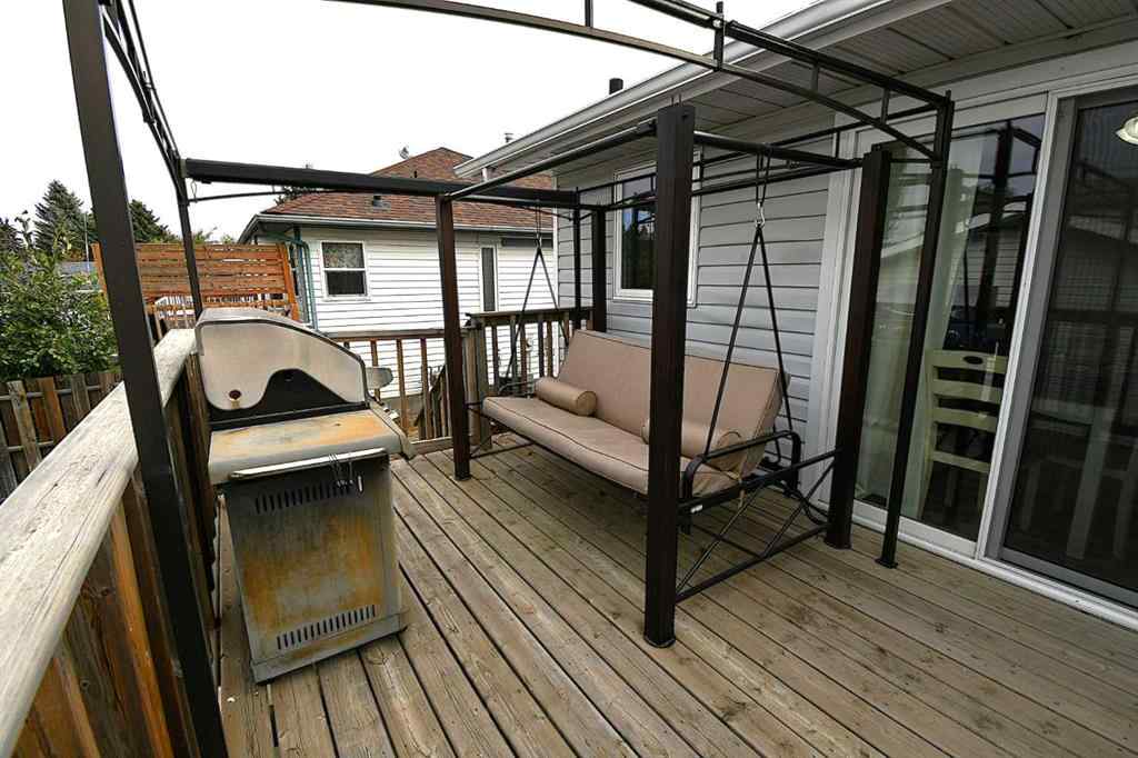 MLS® A2262994 - 337 Laura Ave Avenue W in NONE Duchess, Residential