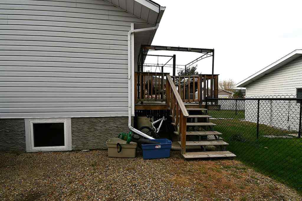 MLS® A2262994 - 337 Laura Ave Avenue W in NONE Duchess, Residential