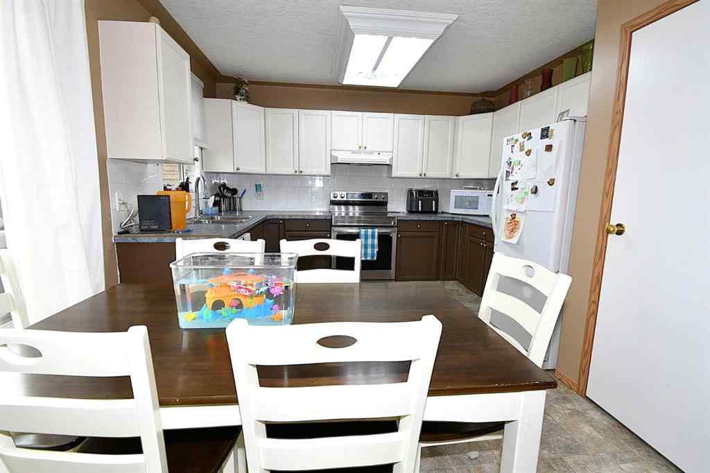 MLS® A2262994 - 337 Laura Ave Avenue W in NONE Duchess, Residential