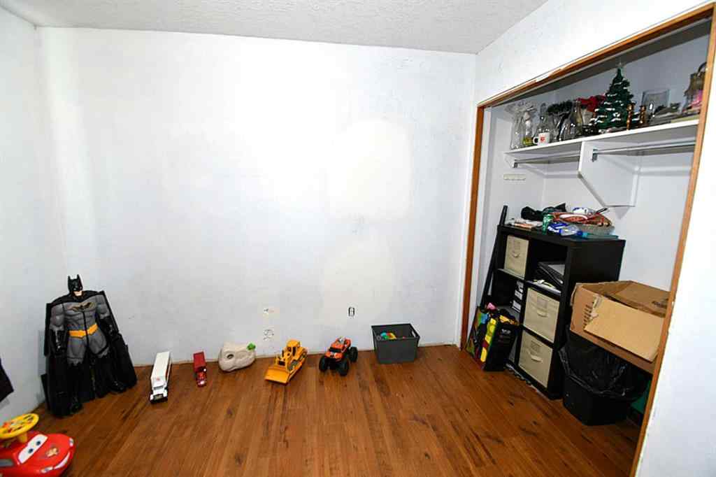 MLS® A2262994 - 337 Laura Ave Avenue W in NONE Duchess, Residential