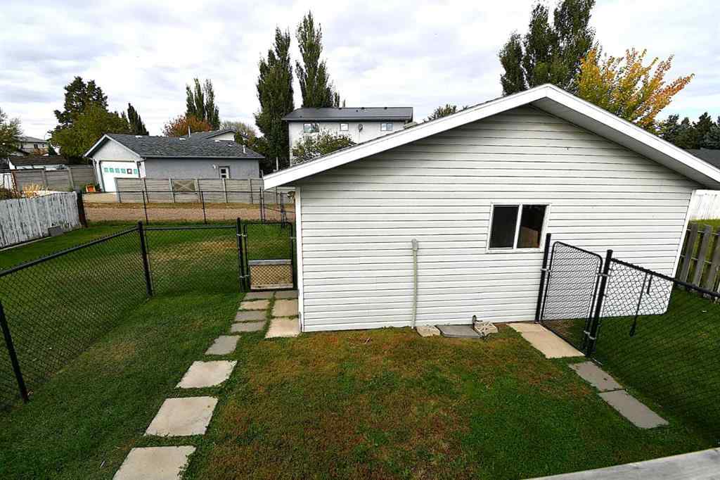 MLS® A2262994 - 337 Laura Ave Avenue W in NONE Duchess, Residential