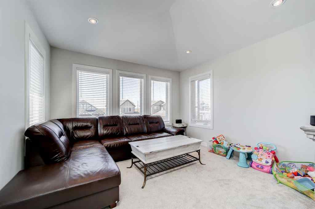 MLS® A2262999 - 233 Agnes Short Place N in Legacy Ridge / Hardieville Lethbridge, Residential