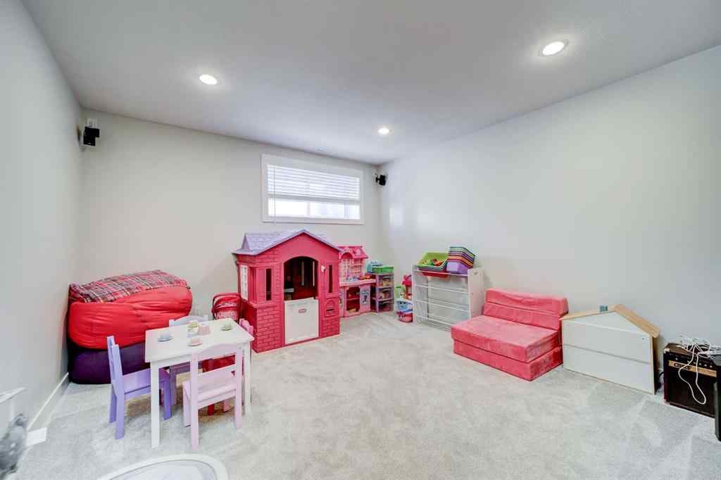 MLS® A2262999 - 233 Agnes Short Place N in Legacy Ridge / Hardieville Lethbridge, Residential