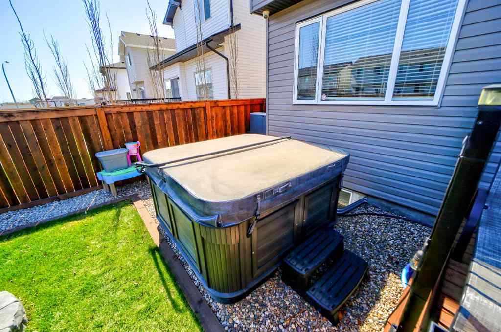 MLS® A2262999 - 233 Agnes Short Place N in Legacy Ridge / Hardieville Lethbridge, Residential