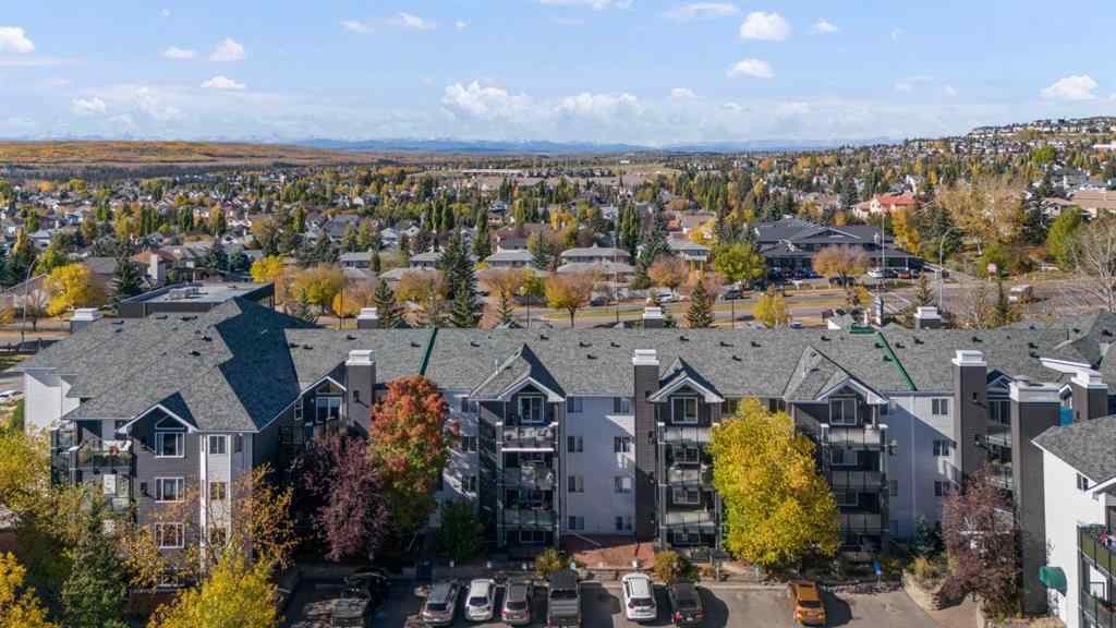 MLS® A2263002 - Unit #118 10 Sierra Morena Mews SW in Signal Hill Calgary, Residential