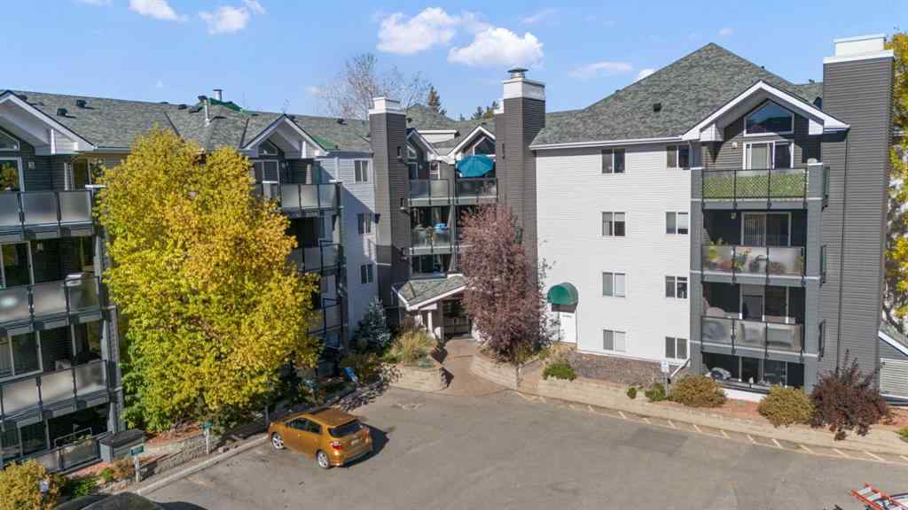 MLS® A2263002 - Unit #118 10 Sierra Morena Mews SW in Signal Hill Calgary, Residential