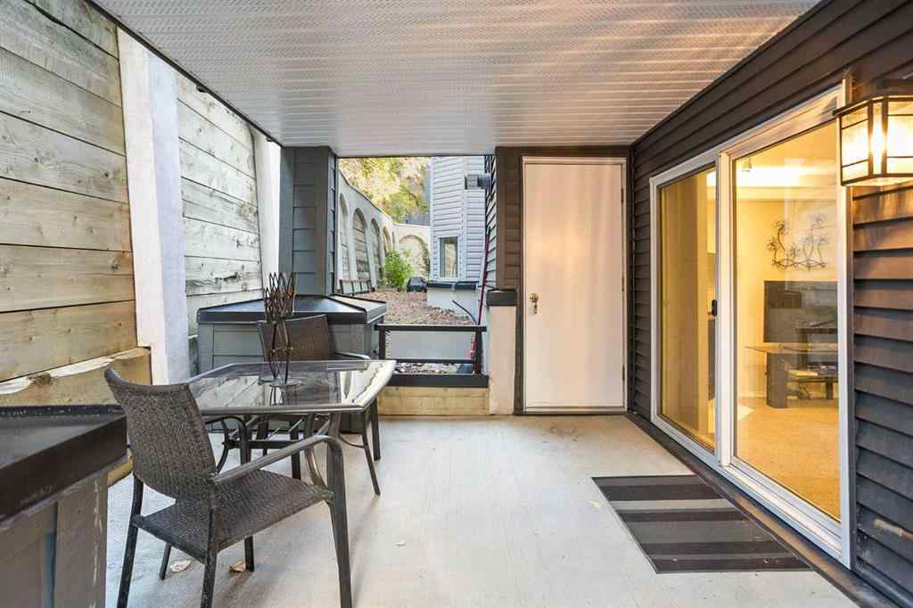 MLS® A2263002 - Unit #118 10 Sierra Morena Mews SW in Signal Hill Calgary, Residential