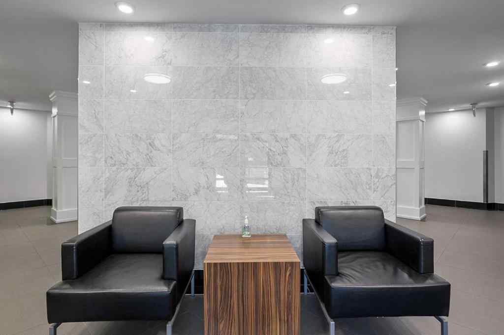 MLS® A2263002 - Unit #118 10 Sierra Morena Mews SW in Signal Hill Calgary, Residential