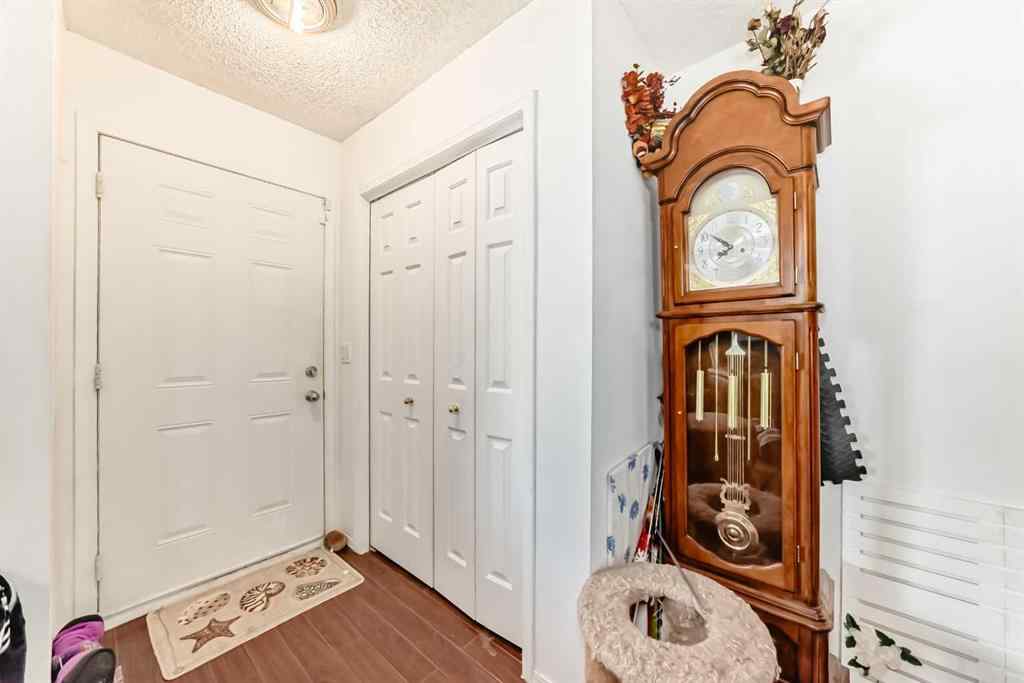 MLS® A2263006 - 5611 Temple Drive NE in Temple Calgary, Residential