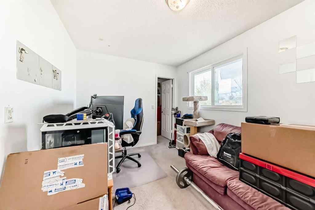 MLS® A2263006 - 5611 Temple Drive NE in Temple Calgary, Residential