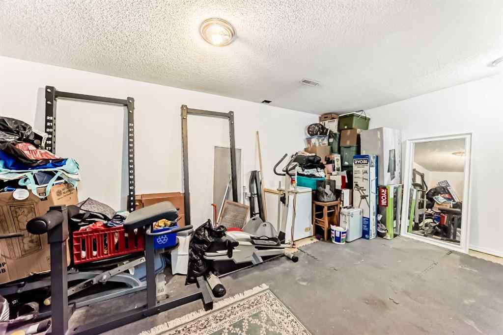 MLS® A2263006 - 5611 Temple Drive NE in Temple Calgary, Residential