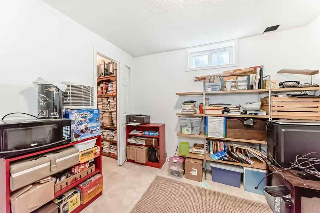 MLS® A2263006 - 5611 Temple Drive NE in Temple Calgary, Residential