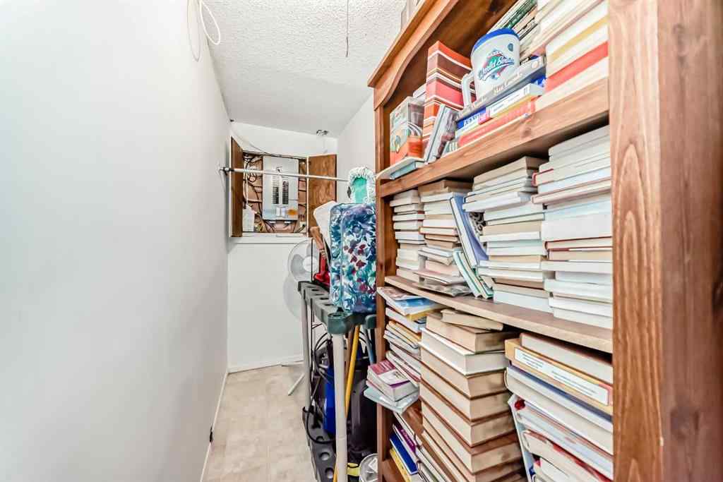 MLS® A2263006 - 5611 Temple Drive NE in Temple Calgary, Residential